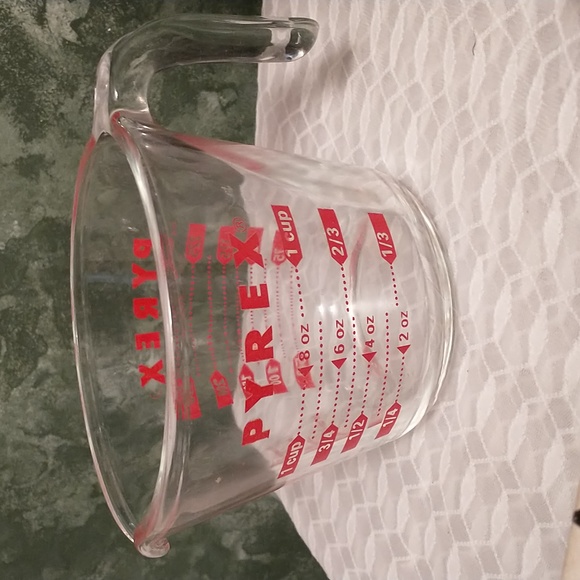 Pyrex Kitchen Pyrex Glass Measuring Cup 8oz Poshmark